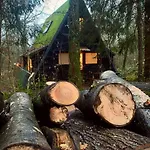 Het Hulstje 1 *